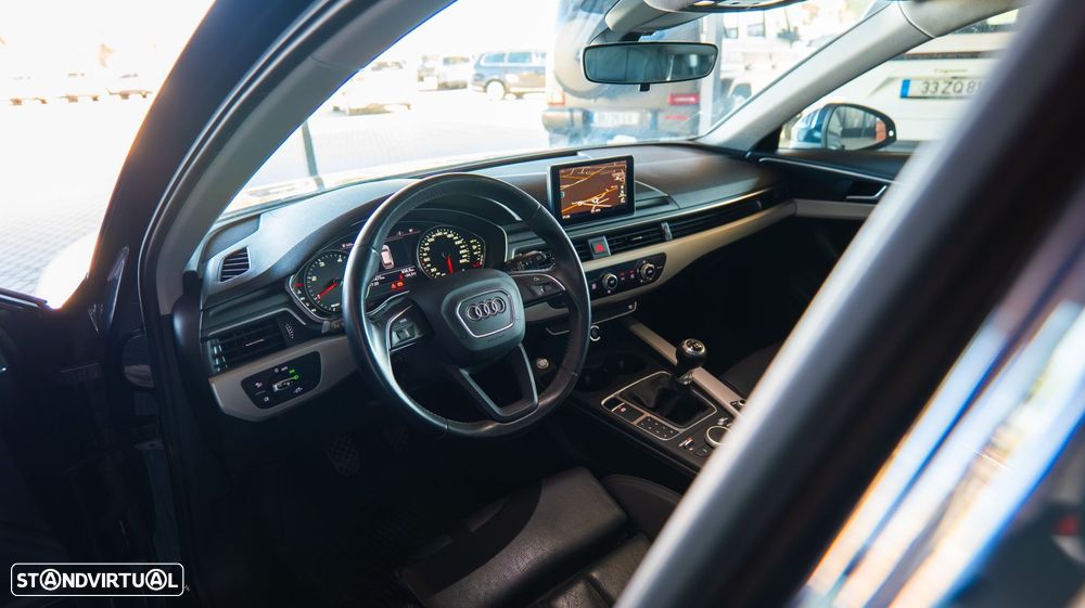 Audi A4 Avant 2.0 TDI Advance - 9