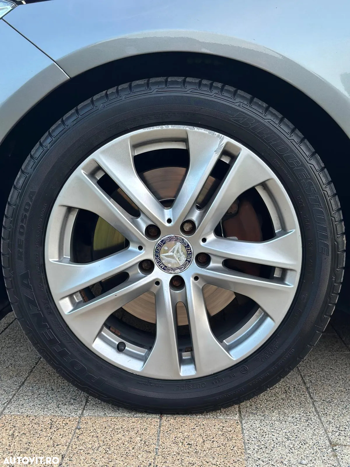 Mercedes-Benz E 250 CDI DPF BlueEFFICIENCY Automatik Avantgarde - 27