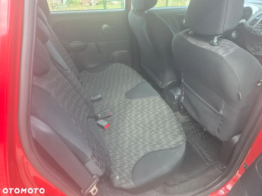 Nissan Note 1.4 more - 9