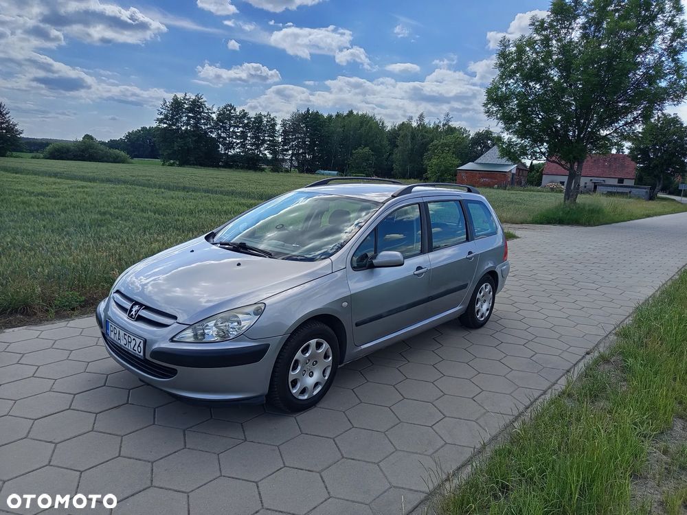 Peugeot 307 - 1