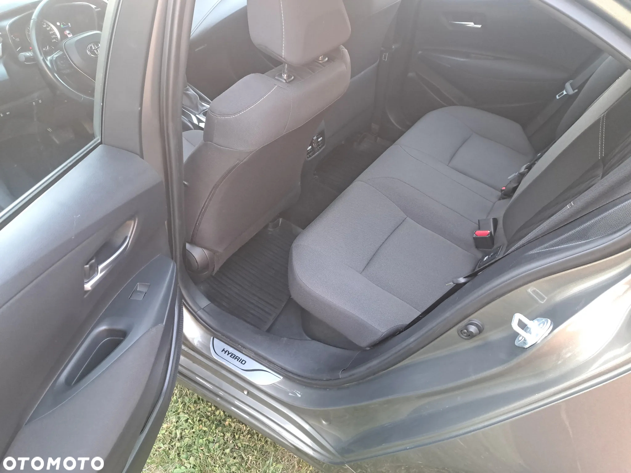 Toyota Corolla 1.8 Hybrid Comfort - 15
