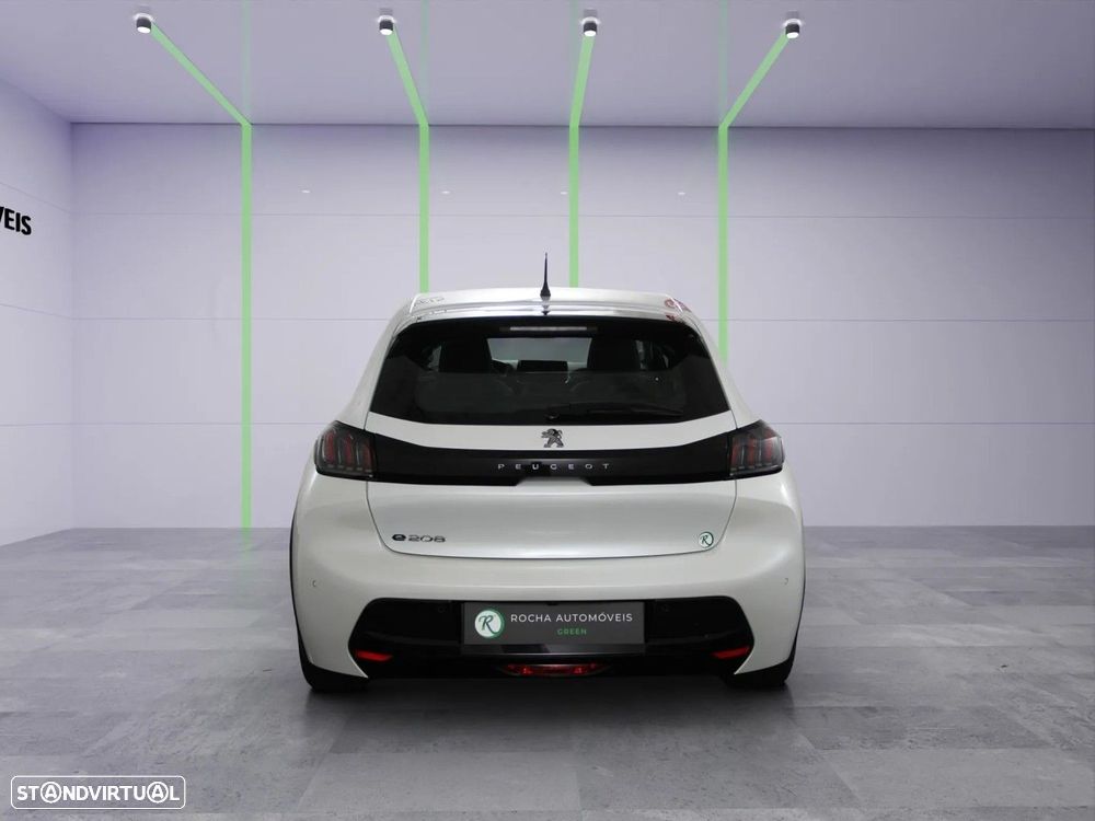 Peugeot E-208 2023 photo 3