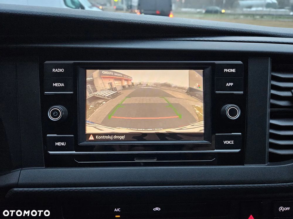 Volkswagen Transporter LONG 2.0TDI - 20