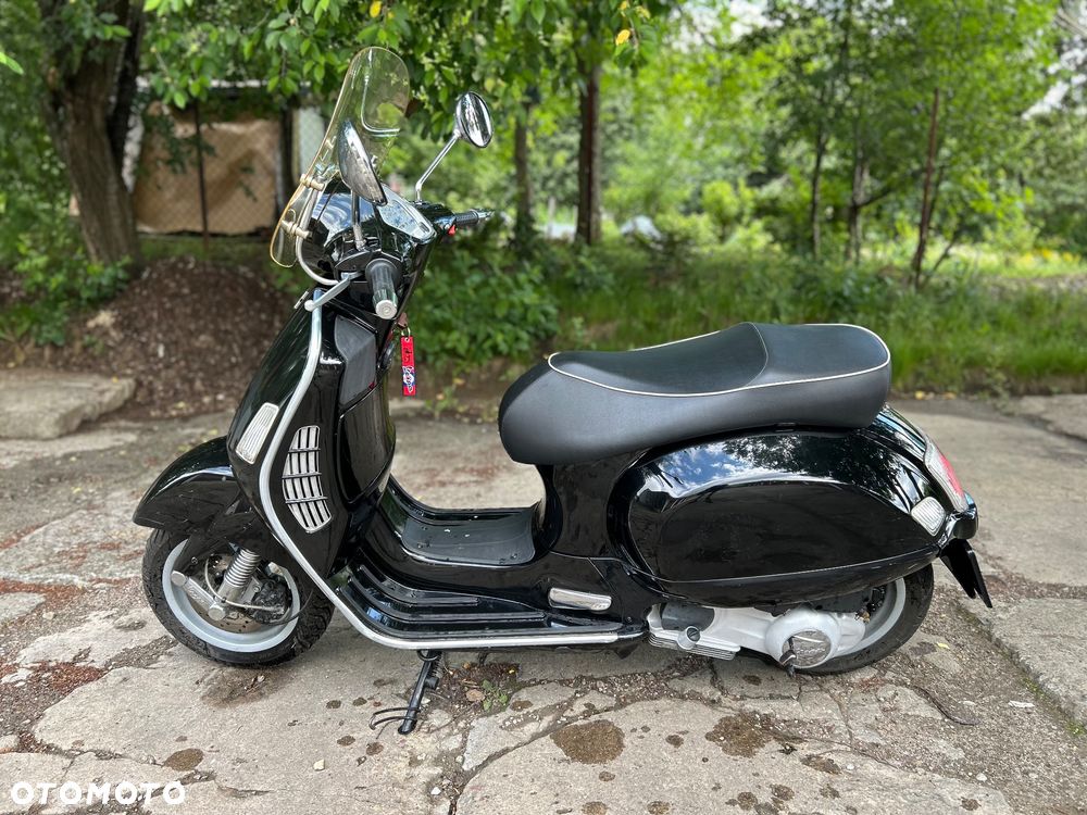 Vespa Grantourismo - 4