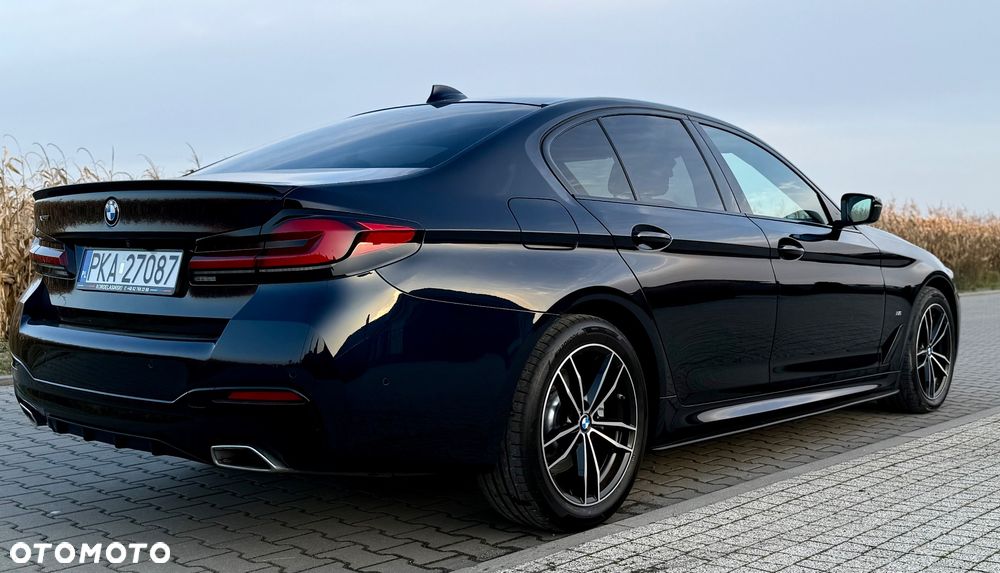BMW Seria 5 520d xDrive M Sport sport - 10