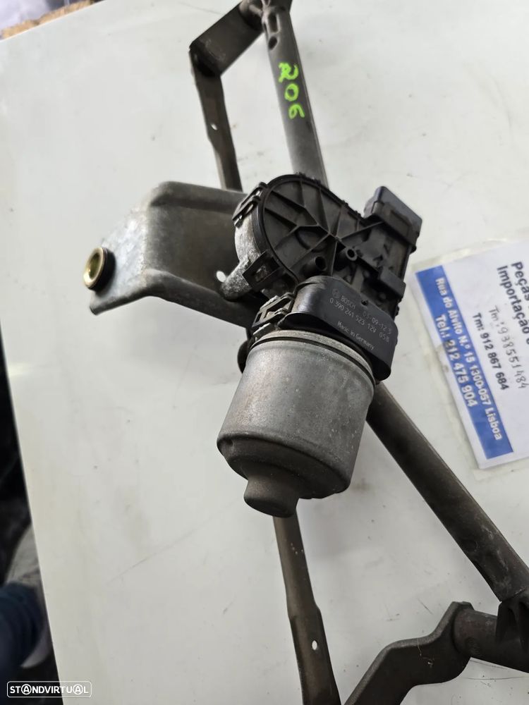 Motor limpa para brisas Peugeot 206   2005 referência:  3397020578 - 4