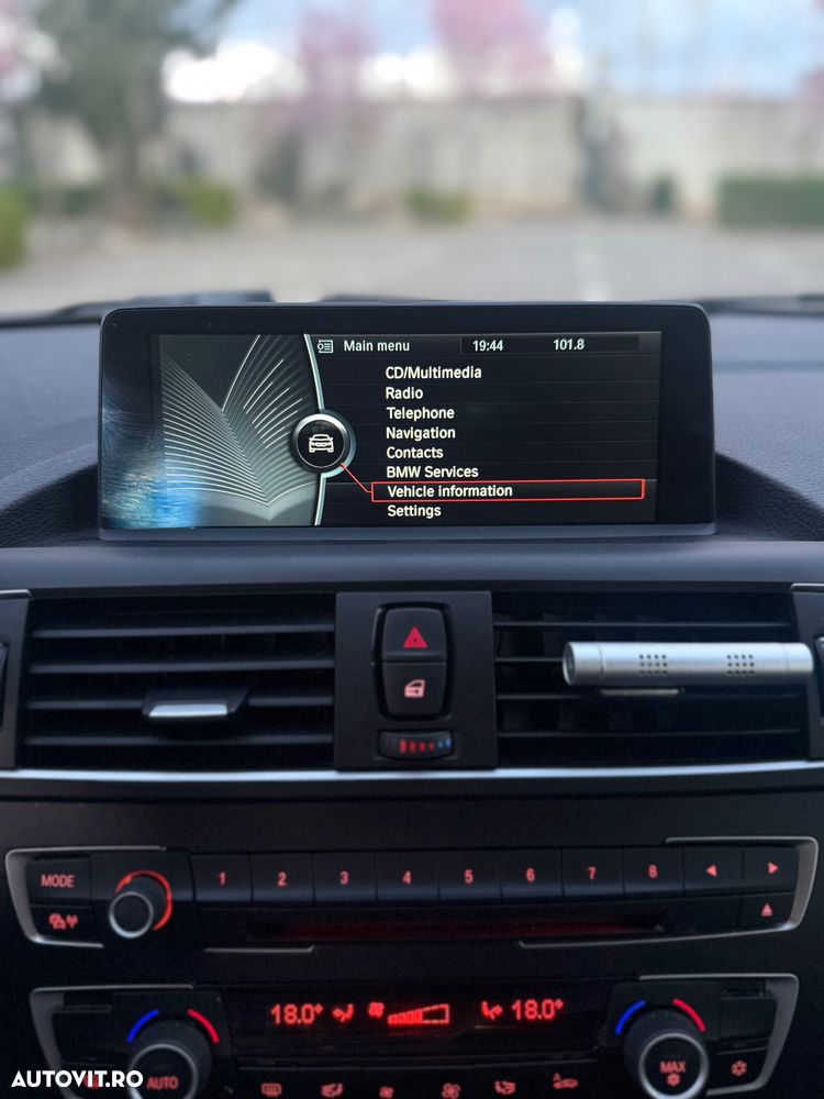 BMW Seria 1 116i Sport Line - 22