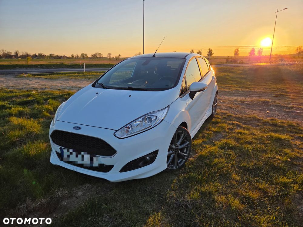 Ford Fiesta 1.5 TDCi ST-Line - 4