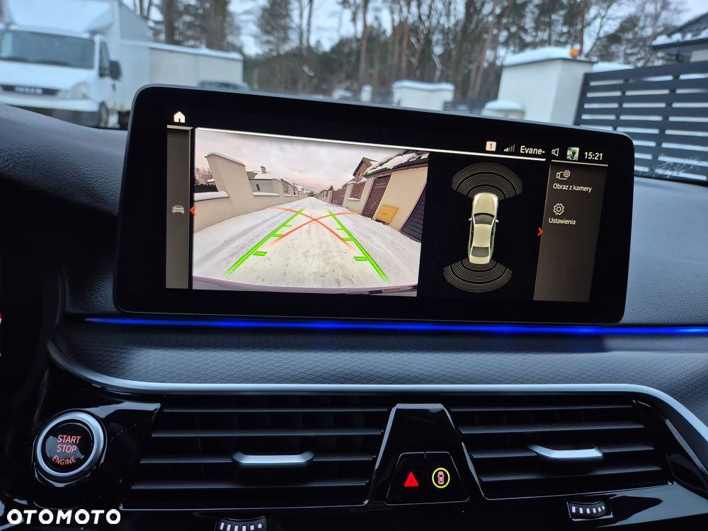 BMW Seria 5 520d M Sport - 15