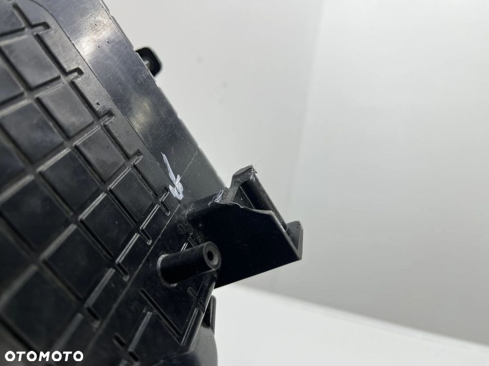 Lampa reflektor Kia Ceed II 2 Proceed 2 II 12-18r. prawa przednia soczewka + pasek LED prawy przód E - 18