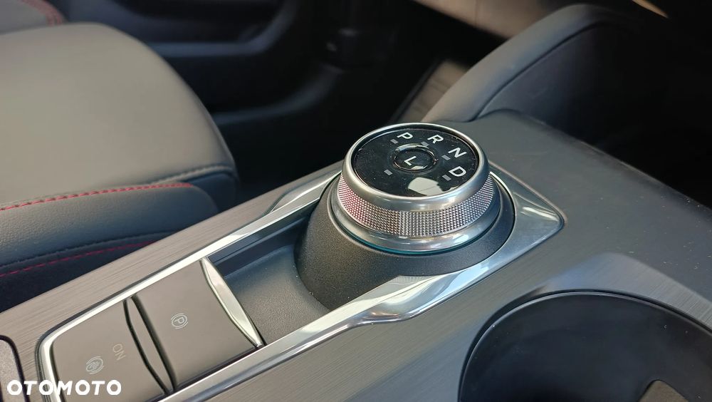 Ford Kuga 2.5 FHEV FWD ST-Line X - 26