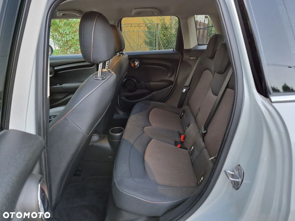 MINI Cooper 60 Years - 18