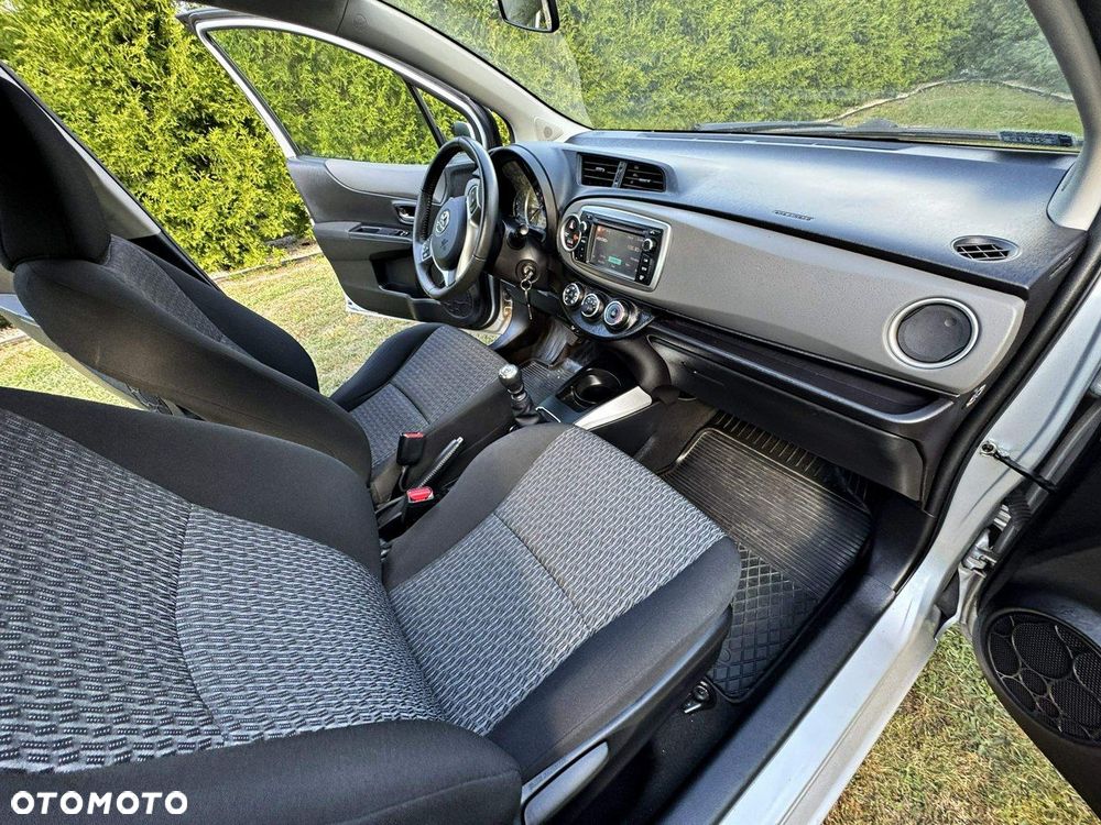 Toyota Yaris 1.33 VVT-i Edition 2014 - 19