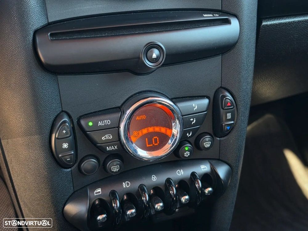 MINI 3 Portas - 13