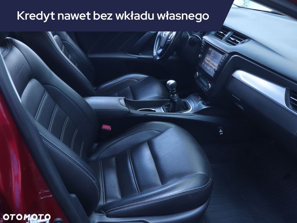 Toyota Avensis - 11