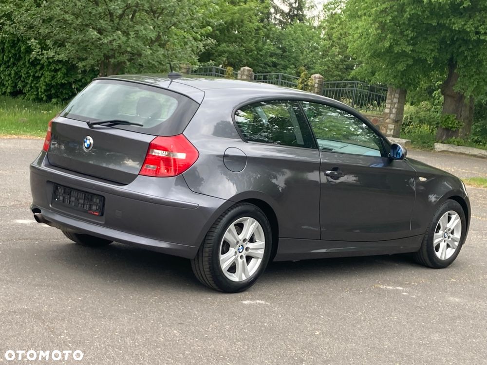 BMW Seria 1 118i - 2
