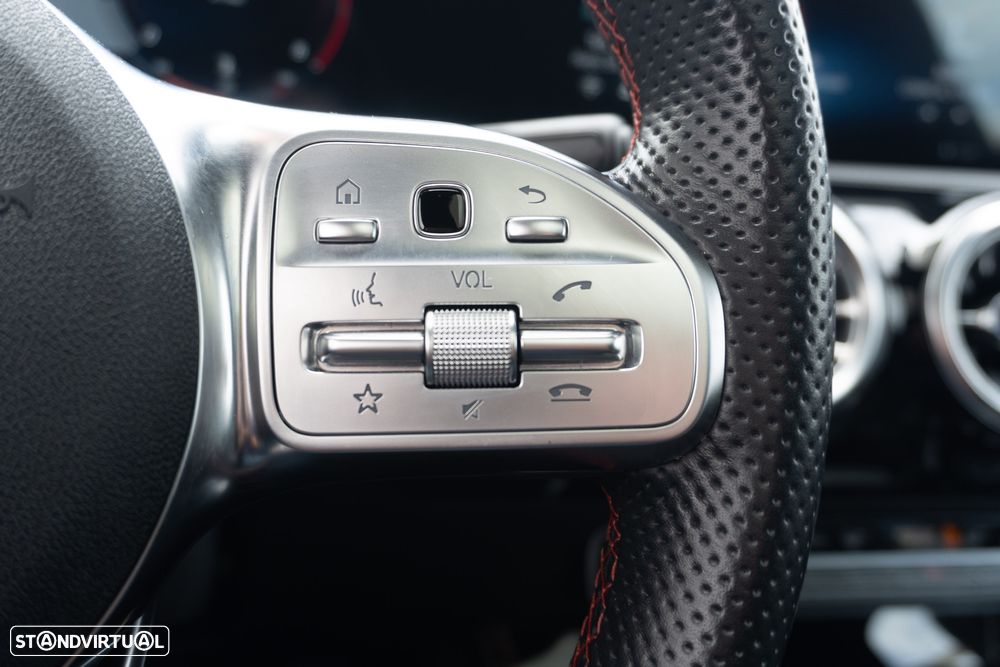 Mercedes-Benz CLA 200 7G-DCT AMG Line Advanced Plus - 22
