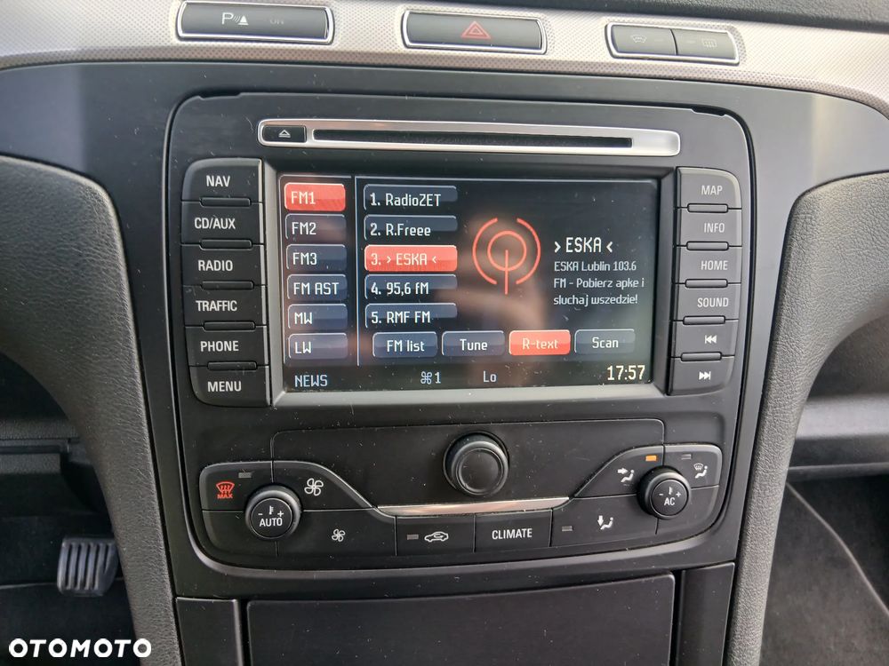 Ford Galaxy 2.0 Titanium - 11