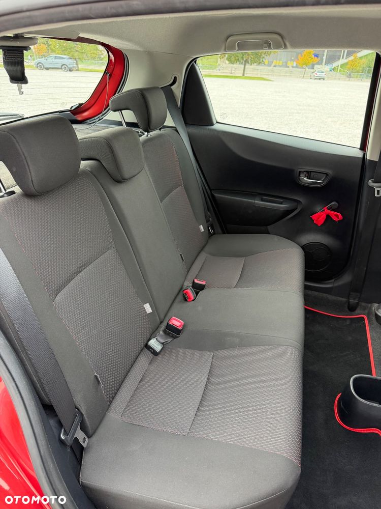 Toyota Yaris - 15