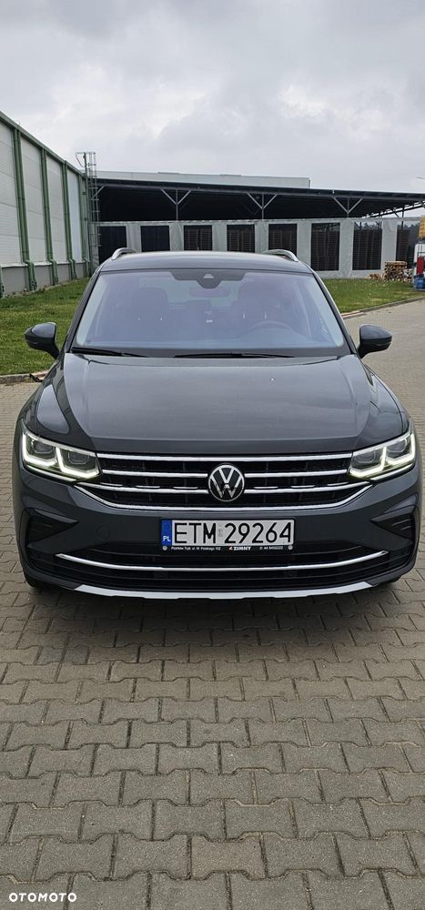 Volkswagen Tiguan - 5
