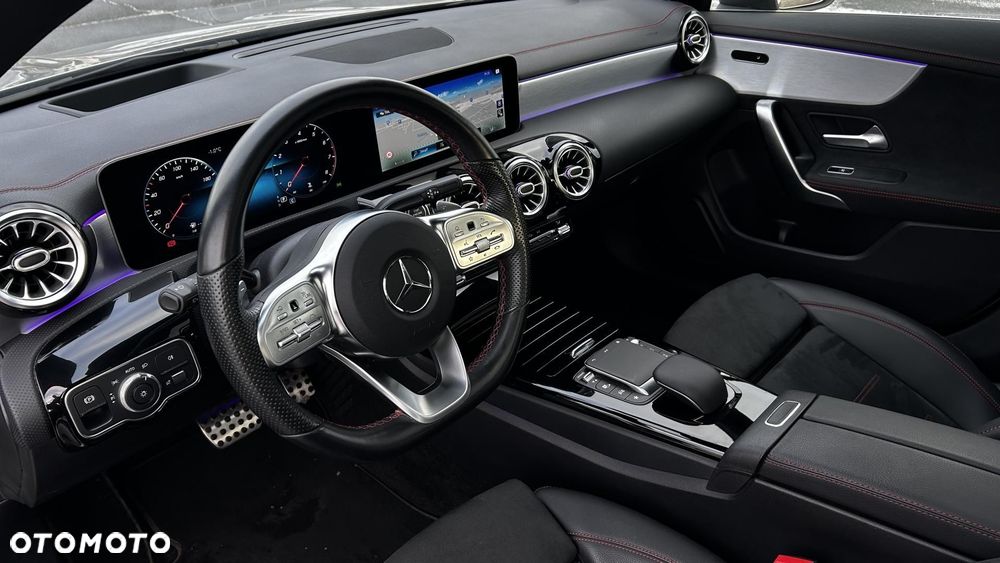 Mercedes-Benz CLA 250 AMG Line 7G-DCT - 11