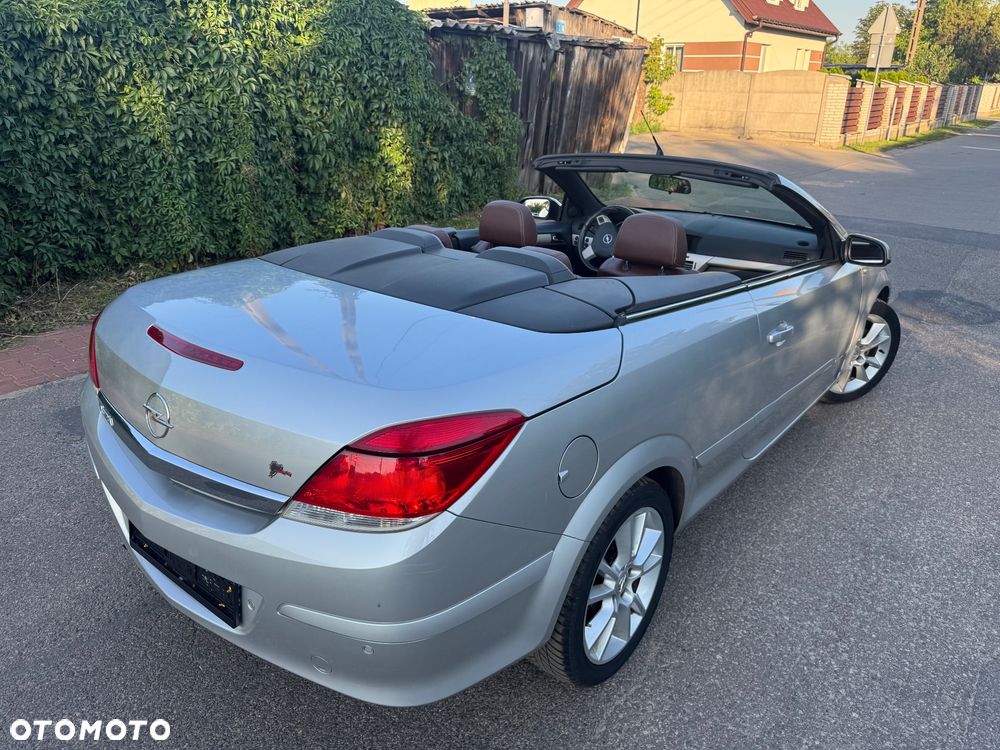 Opel Astra 1.8 Innovation 110 Jahre - 7