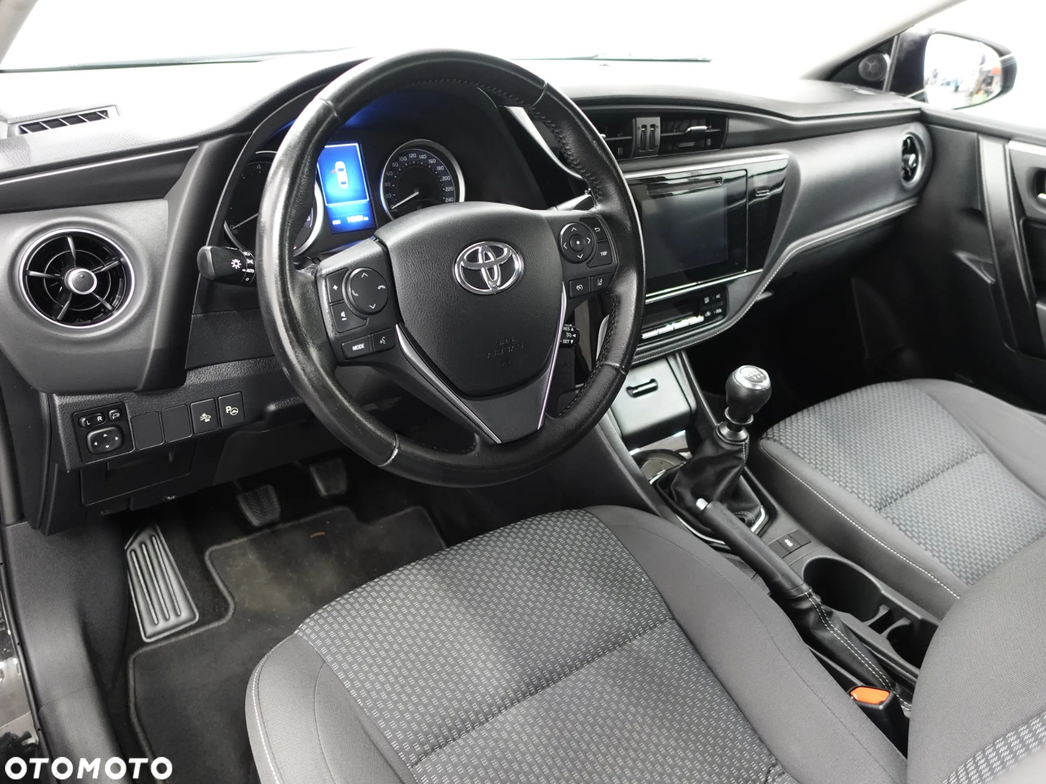 Toyota Corolla 1.6 Valvematic Edition - 19
