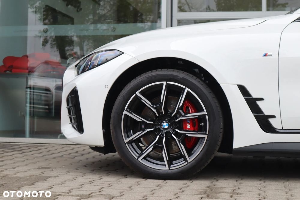 BMW i4 - 3