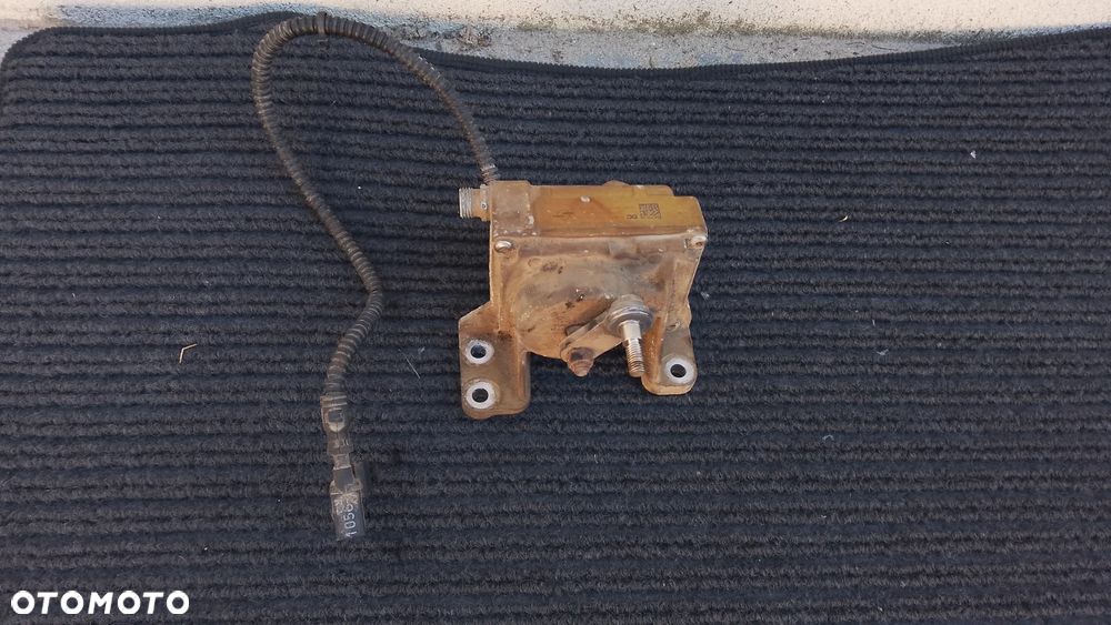 Zawór Siłownik EGR Mercedes Actros MP4 Euro 6 A4701500694 - 1