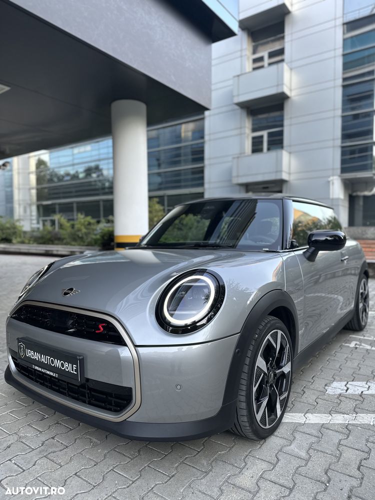 Mini Cooper S John Works Trim - 3