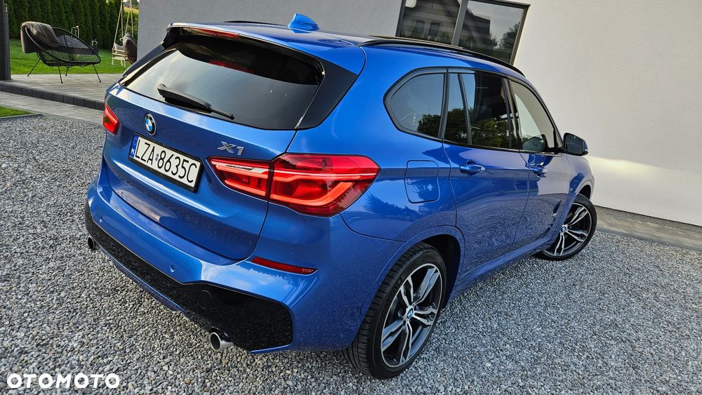 BMW X1 xDrive25i M Sport - 4