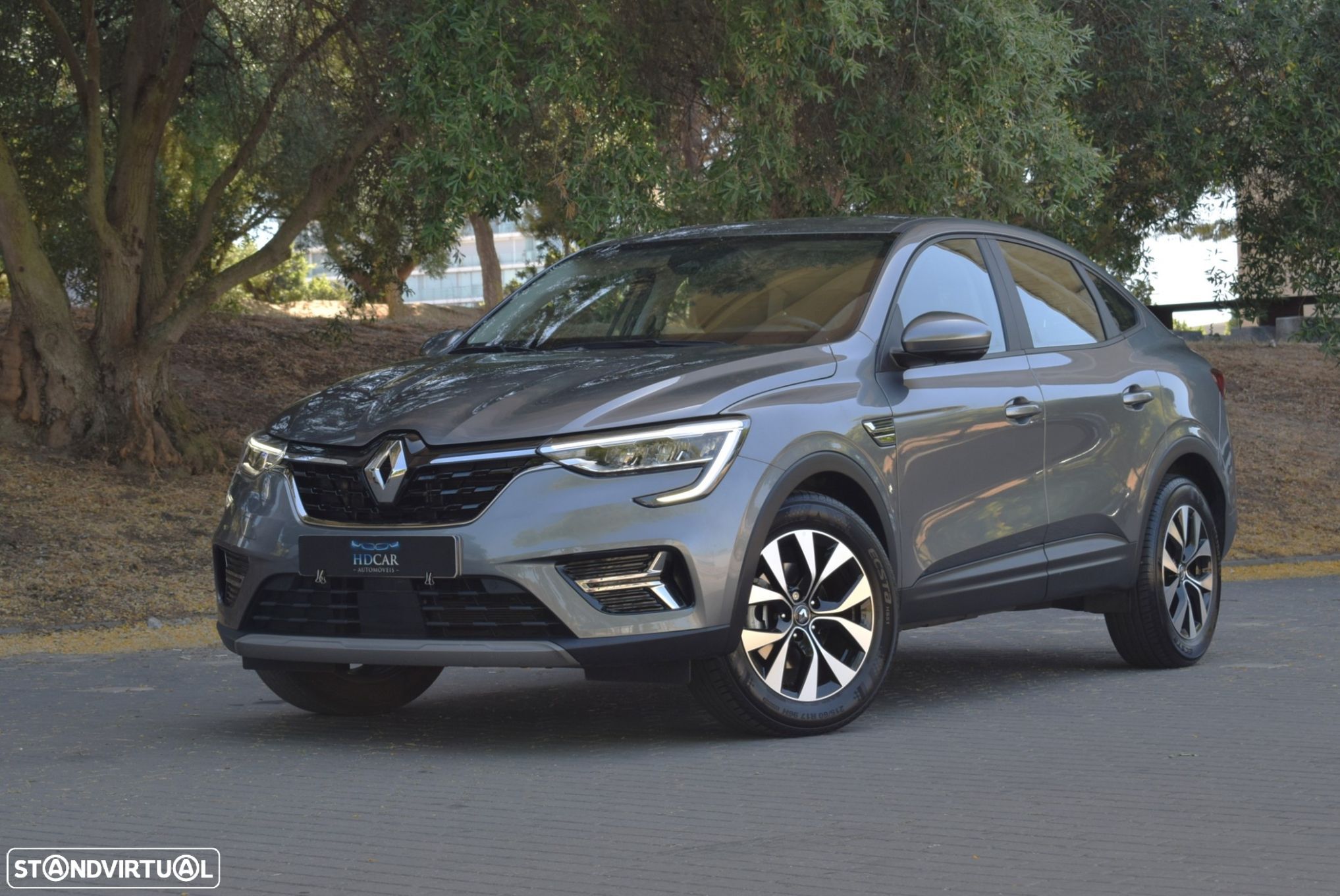 Renault Arkana 1.6 E-Tech Intens - 1