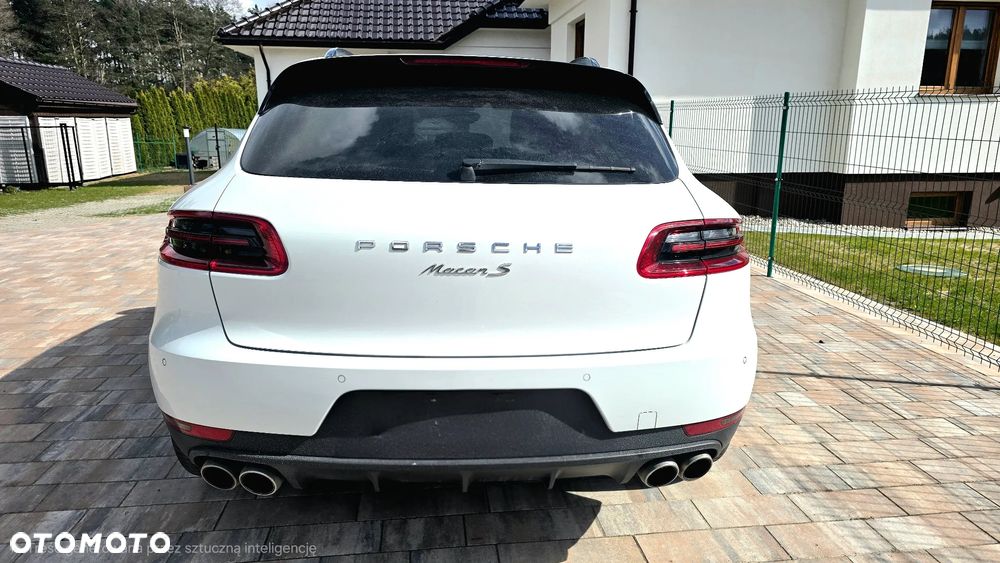 Porsche Macan - 3