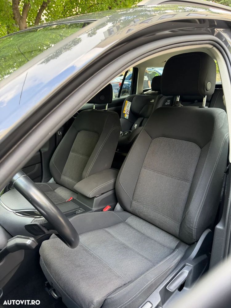 Volkswagen Passat 2.0 TDI DSG Comfortline - 14