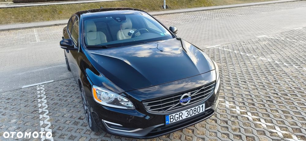 Volvo S60 2.5 T5 AWD - 1