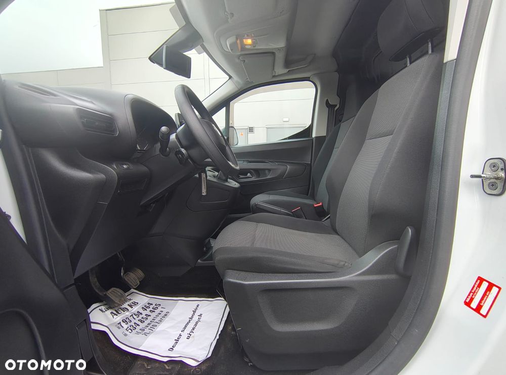 Fiat DOBLO - 17