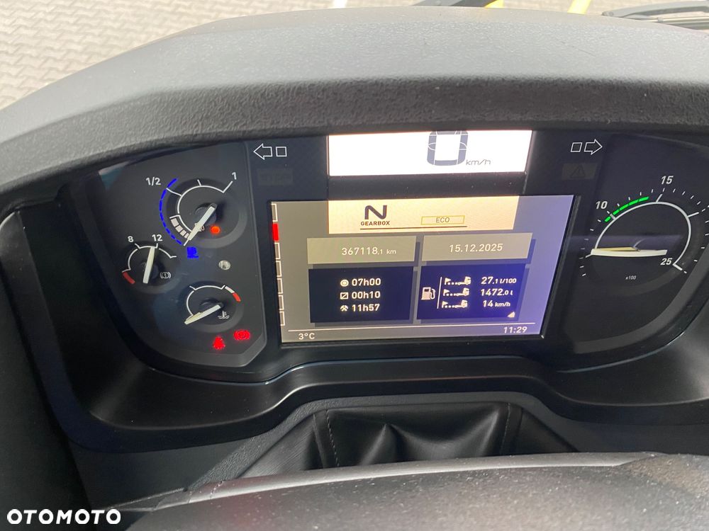 Renault T480 Sleeper Cab - 14