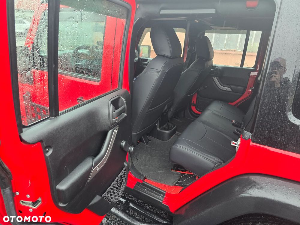 Jeep Wrangler - 8