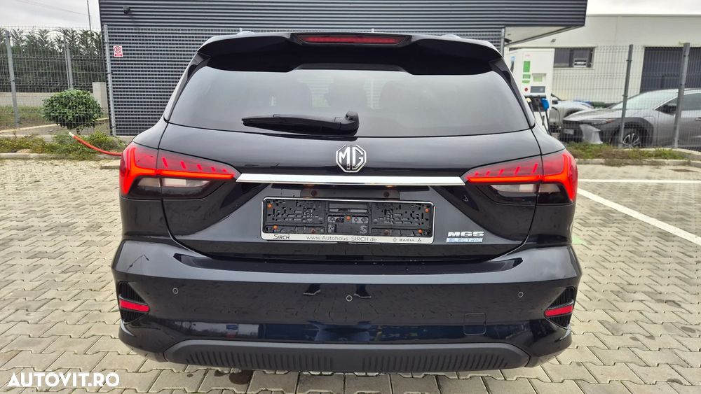 MG MG5 5 Standard Luxury - 38