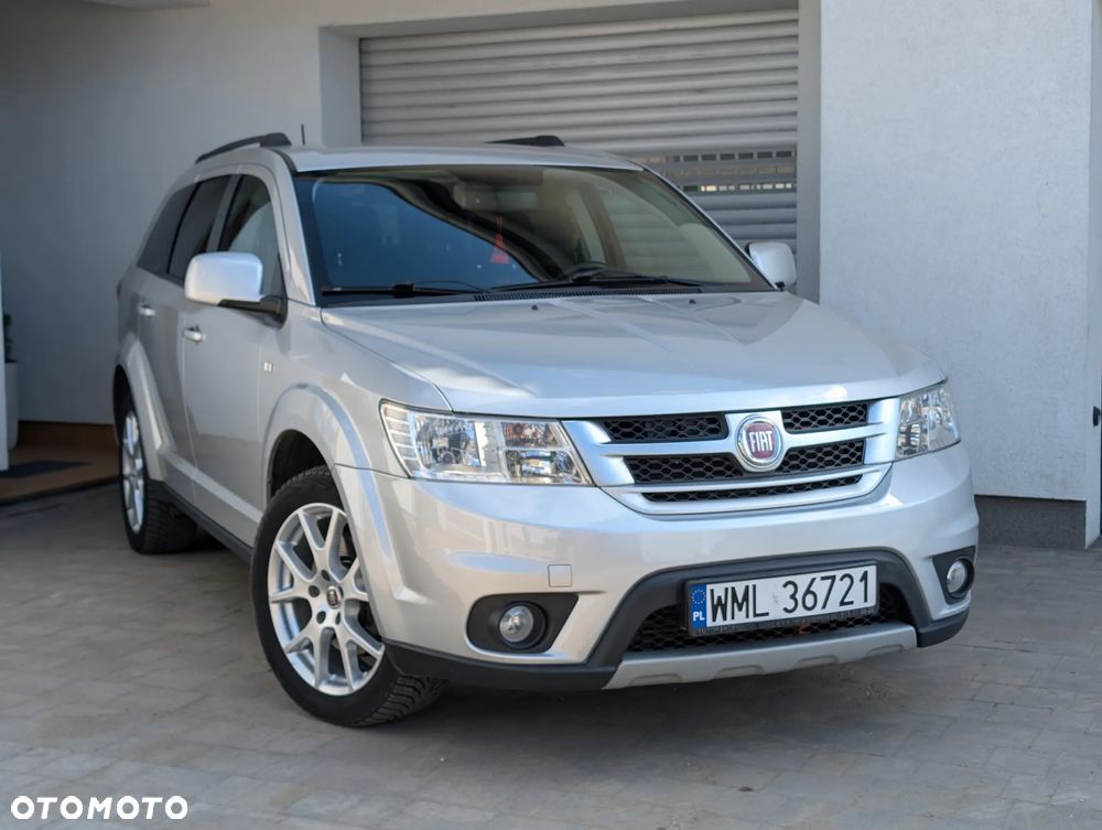 Fiat Freemont 2.0 Multijet 16V DPF Automatik Allrad Lounge - 2
