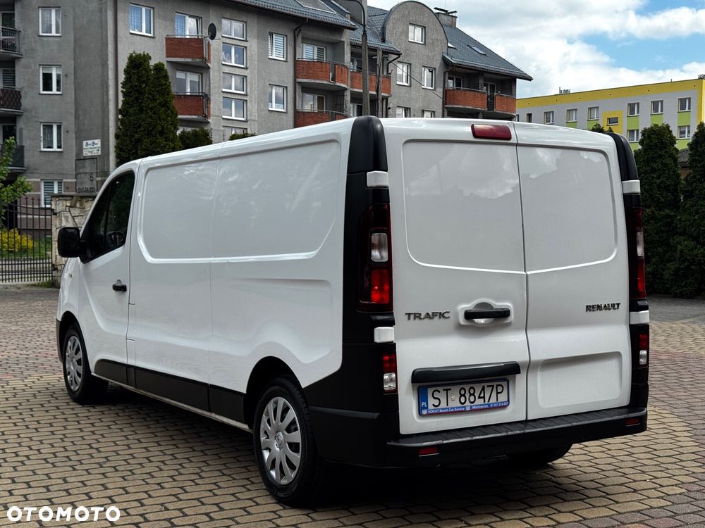 Renault Trafic - 8