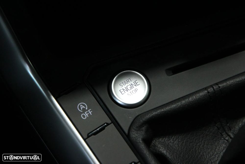 VW Taigo 1.0 TSI Urban DSG - 9