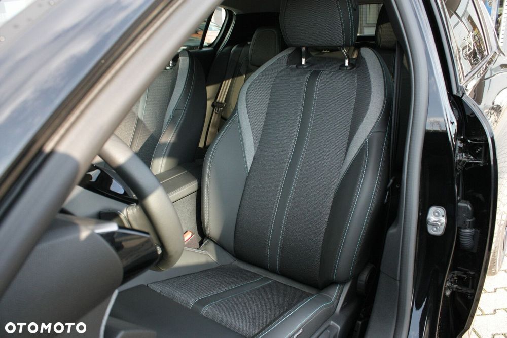 Peugeot 308 1.2 PureTech Allure S&S EAT8 - 7