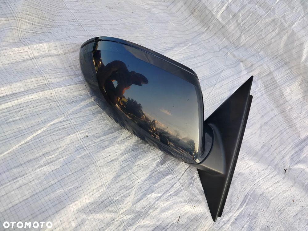 LUSTERKO PRAWY PRZÓD EUROPA 6-PIN KOD: LX5R AUDI A6 C7 4G 11-18r - 2