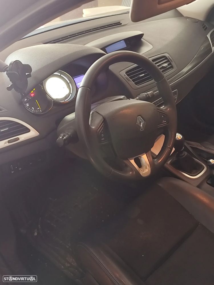 Renault Mégane Sport Tourer 1.5 dCi Dynamique - 8