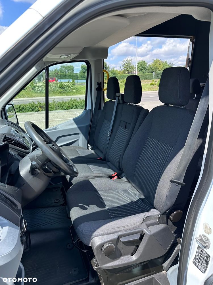 Ford Transit - 33