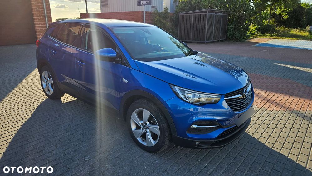 Opel Grandland X 1.2 T GPF Design&Tech S&S - 16
