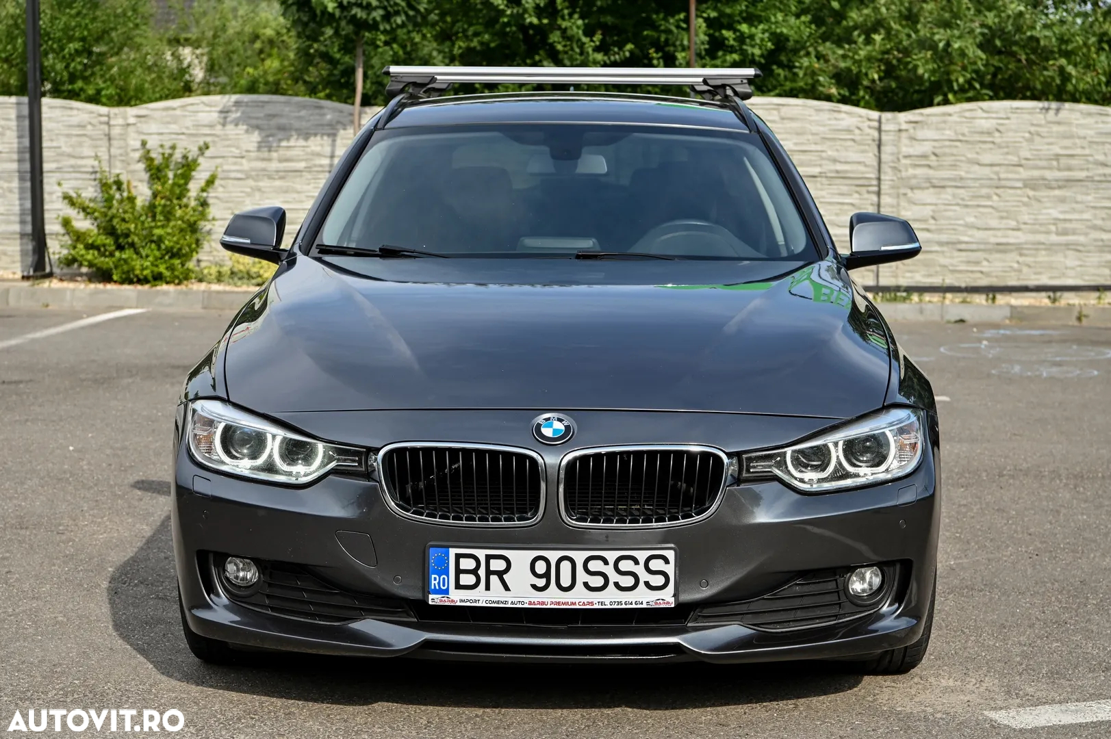 BMW Seria 3 320d Touring - 2