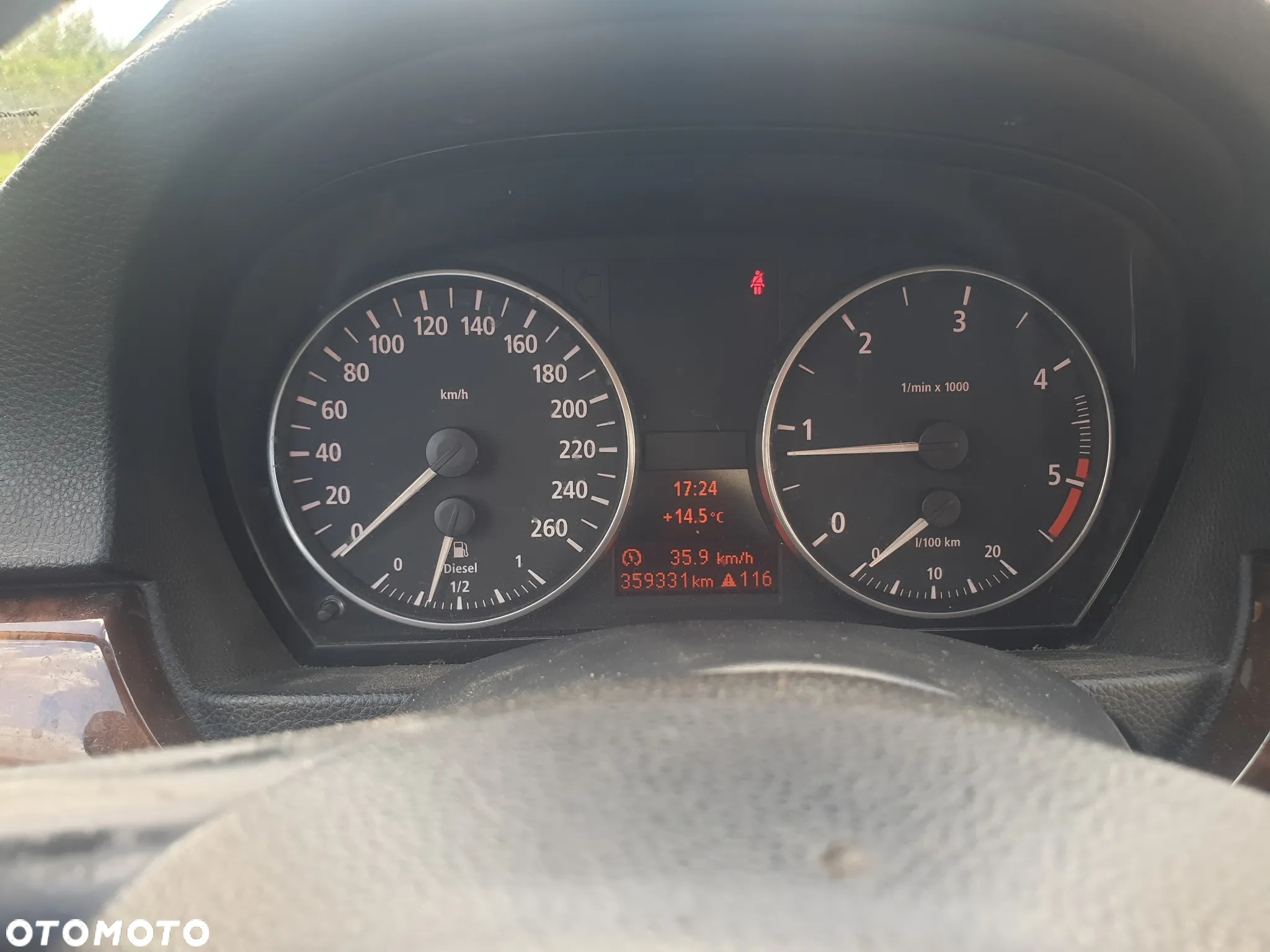 BMW Seria 3 318d - 5