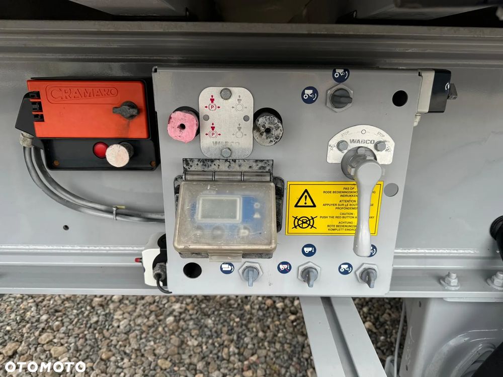 Stas Wywrotka Alu 43 m3 Klapo Drzwi 6140kg Oś podn Opony 80% - 11